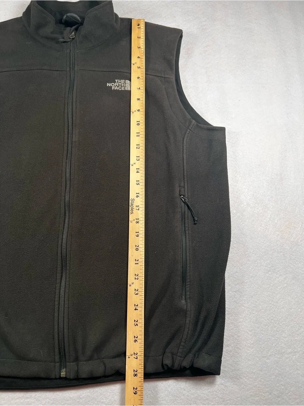 The North Face Men’s XL Black Fleece Vest Full Zip Gorpcore Outdoor Hiking